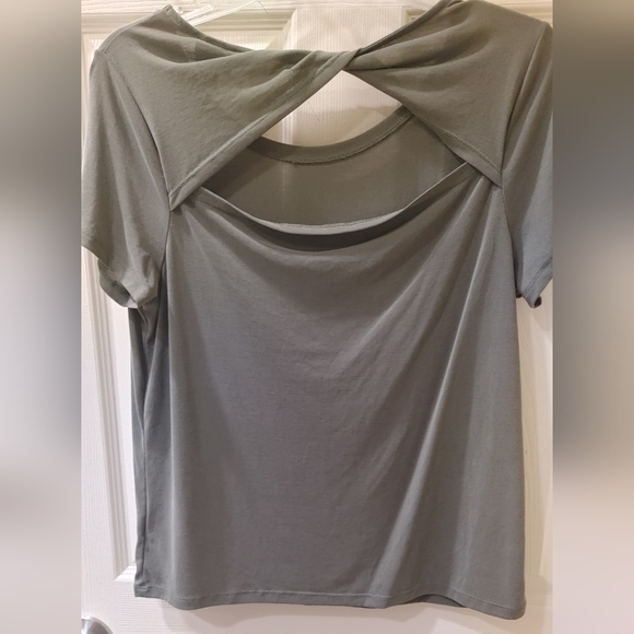 A New Day Women's Medium Khaki Tee - Picture 5 of 8
